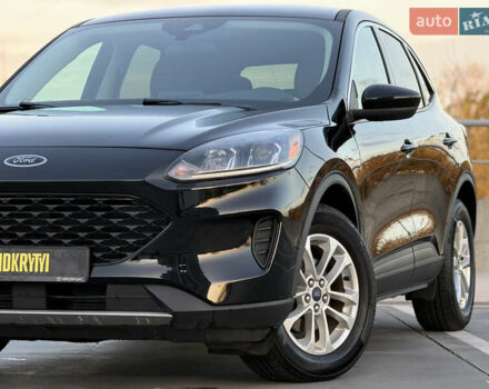 Чорний Форд Ескейп, об'ємом двигуна 2.49 л та пробігом 117 тис. км за 22650 $, фото 3 на Automoto.ua