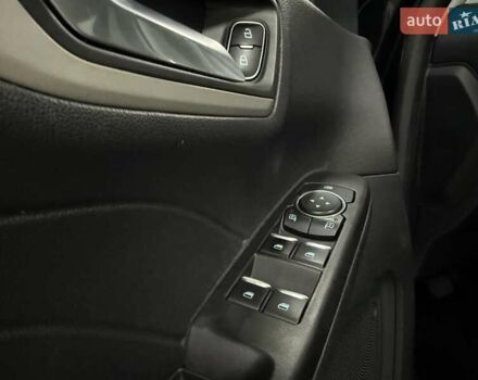 Чорний Форд Ескейп, об'ємом двигуна 1.5 л та пробігом 177 тис. км за 17000 $, фото 8 на Automoto.ua