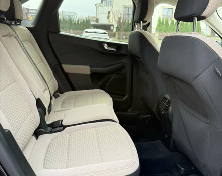 Черный Форд Эскейп, объемом двигателя 1.5 л и пробегом 89 тыс. км за 15199 $, фото 30 на Automoto.ua