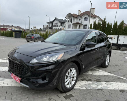 Черный Форд Эскейп, объемом двигателя 1.5 л и пробегом 89 тыс. км за 15199 $, фото 1 на Automoto.ua