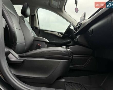 Черный Форд Эскейп, объемом двигателя 0 л и пробегом 52 тыс. км за 17900 $, фото 53 на Automoto.ua