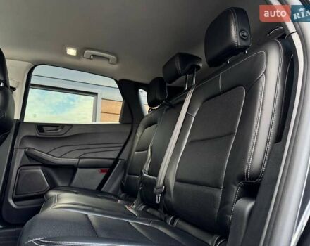 Чорний Форд Ескейп, об'ємом двигуна 2 л та пробігом 31 тис. км за 22900 $, фото 46 на Automoto.ua