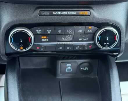 Черный Форд Эскейп, объемом двигателя 2.5 л и пробегом 22 тыс. км за 18000 $, фото 21 на Automoto.ua