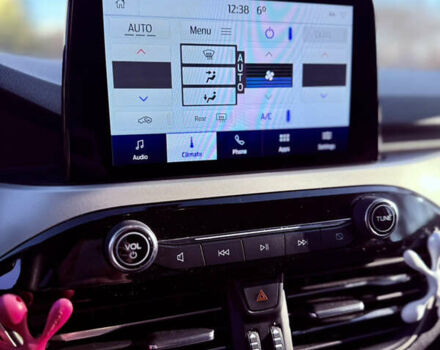 Чорний Форд Ескейп, об'ємом двигуна 1.5 л та пробігом 50 тис. км за 16500 $, фото 27 на Automoto.ua