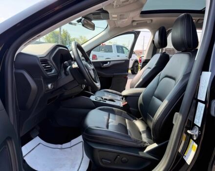 Черный Форд Эскейп, объемом двигателя 2.5 л и пробегом 22 тыс. км за 18000 $, фото 9 на Automoto.ua