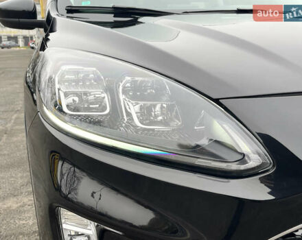 Черный Форд Эскейп, объемом двигателя 2 л и пробегом 42 тыс. км за 20000 $, фото 35 на Automoto.ua