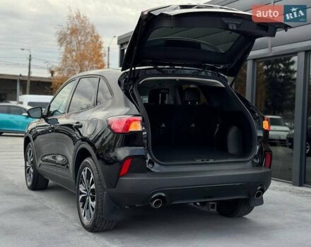 Чорний Форд Ескейп, об'ємом двигуна 2 л та пробігом 31 тис. км за 22900 $, фото 12 на Automoto.ua