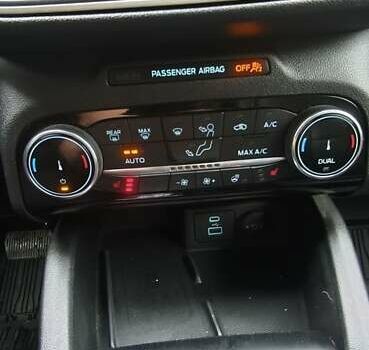 Чорний Форд Ескейп, об'ємом двигуна 2.5 л та пробігом 114 тис. км за 19300 $, фото 22 на Automoto.ua