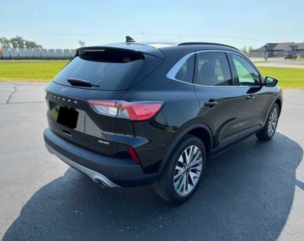 Чорний Форд Ескейп, об'ємом двигуна 2 л та пробігом 18 тис. км за 17350 $, фото 4 на Automoto.ua