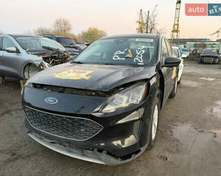 Черный Форд Эскейп, объемом двигателя 0 л и пробегом 70 тыс. км за 10000 $, фото 6 на Automoto.ua