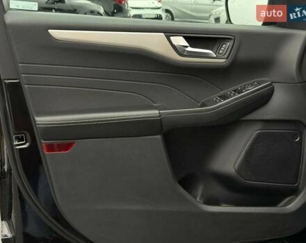 Черный Форд Эскейп, объемом двигателя 0 л и пробегом 52 тыс. км за 17900 $, фото 17 на Automoto.ua