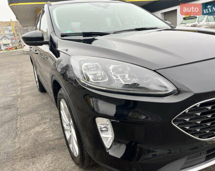 Черный Форд Эскейп, объемом двигателя 2 л и пробегом 42 тыс. км за 20000 $, фото 31 на Automoto.ua