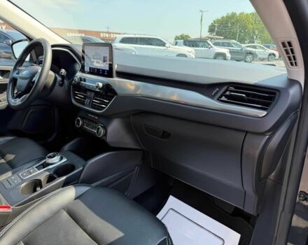 Черный Форд Эскейп, объемом двигателя 2.5 л и пробегом 22 тыс. км за 18000 $, фото 11 на Automoto.ua