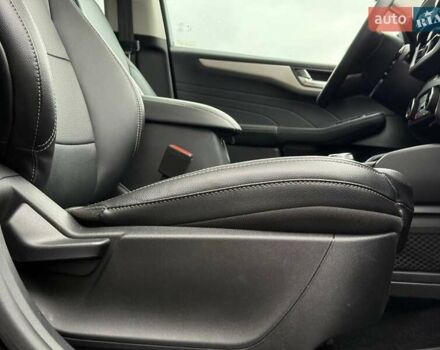 Черный Форд Эскейп, объемом двигателя 0 л и пробегом 52 тыс. км за 17900 $, фото 52 на Automoto.ua