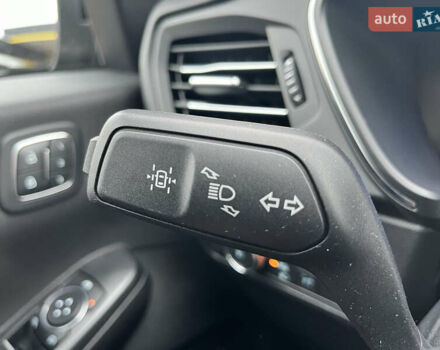 Черный Форд Эскейп, объемом двигателя 2 л и пробегом 42 тыс. км за 20000 $, фото 50 на Automoto.ua