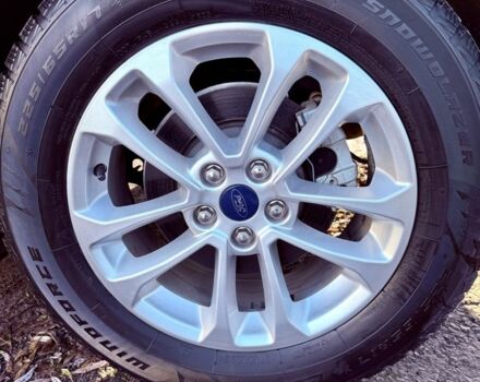 Чорний Форд Ескейп, об'ємом двигуна 1.5 л та пробігом 50 тис. км за 16500 $, фото 11 на Automoto.ua