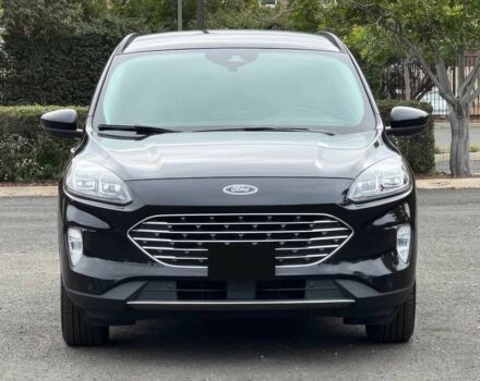 Черный Форд Эскейп, объемом двигателя 2 л и пробегом 27 тыс. км за 17900 $, фото 1 на Automoto.ua