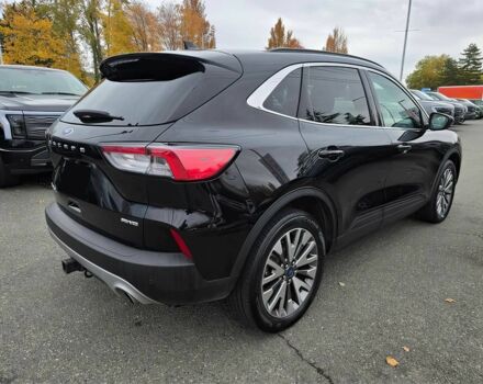 Черный Форд Эскейп, объемом двигателя 2 л и пробегом 17 тыс. км за 11900 $, фото 3 на Automoto.ua