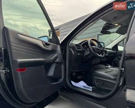 Чорний Форд Ескейп, об'ємом двигуна 2 л та пробігом 31 тис. км за 22900 $, фото 20 на Automoto.ua