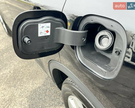 Черный Форд Эскейп, объемом двигателя 2 л и пробегом 42 тыс. км за 20000 $, фото 84 на Automoto.ua