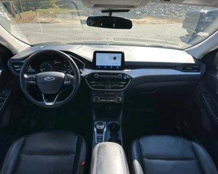 Черный Форд Эскейп, объемом двигателя 2 л и пробегом 65 тыс. км за 5328 $, фото 4 на Automoto.ua