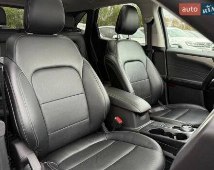 Черный Форд Эскейп, объемом двигателя 0 л и пробегом 52 тыс. км за 17900 $, фото 55 на Automoto.ua