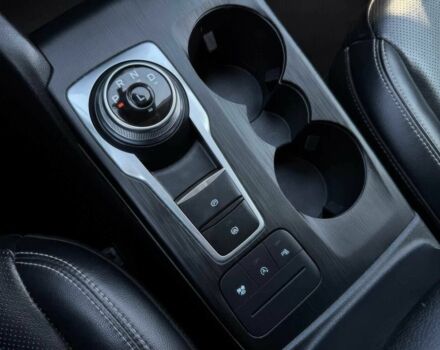 Черный Форд Эскейп, объемом двигателя 2 л и пробегом 26 тыс. км за 6000 $, фото 9 на Automoto.ua