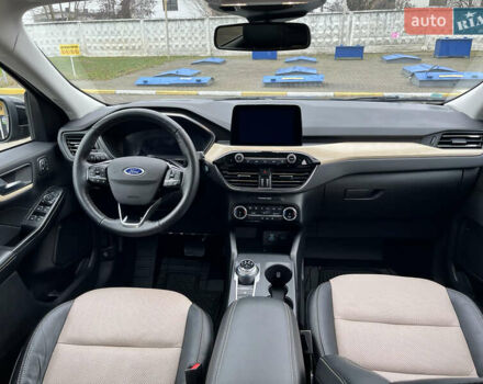 Черный Форд Эскейп, объемом двигателя 2 л и пробегом 42 тыс. км за 20000 $, фото 62 на Automoto.ua