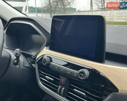 Черный Форд Эскейп, объемом двигателя 2 л и пробегом 42 тыс. км за 20000 $, фото 63 на Automoto.ua