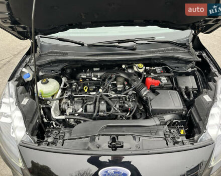 Черный Форд Эскейп, объемом двигателя 2 л и пробегом 41 тыс. км за 20800 $, фото 60 на Automoto.ua