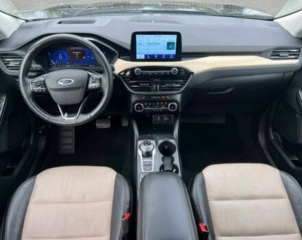 Черный Форд Эскейп, объемом двигателя 2 л и пробегом 27 тыс. км за 17900 $, фото 6 на Automoto.ua