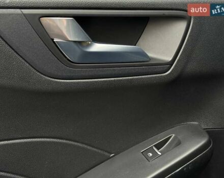 Черный Форд Эскейп, объемом двигателя 0 л и пробегом 52 тыс. км за 17900 $, фото 33 на Automoto.ua