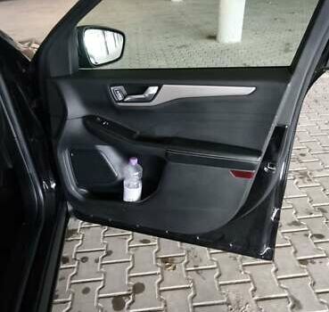 Чорний Форд Ескейп, об'ємом двигуна 2.5 л та пробігом 114 тис. км за 19300 $, фото 17 на Automoto.ua