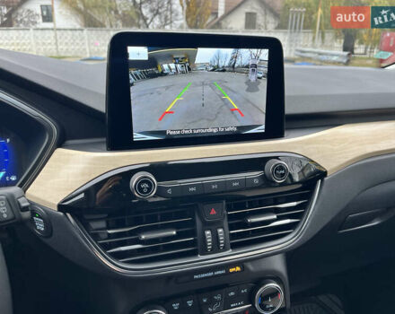 Черный Форд Эскейп, объемом двигателя 2 л и пробегом 41 тыс. км за 20800 $, фото 40 на Automoto.ua