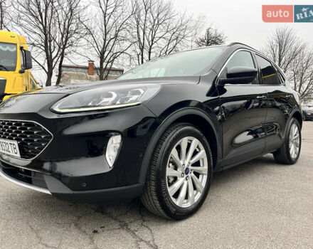 Черный Форд Эскейп, объемом двигателя 2 л и пробегом 41 тыс. км за 20800 $, фото 8 на Automoto.ua