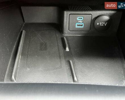 Черный Форд Эскейп, объемом двигателя 2 л и пробегом 42 тыс. км за 20000 $, фото 54 на Automoto.ua