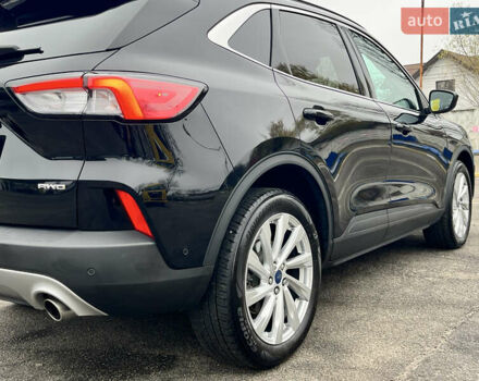 Черный Форд Эскейп, объемом двигателя 2 л и пробегом 42 тыс. км за 20000 $, фото 32 на Automoto.ua