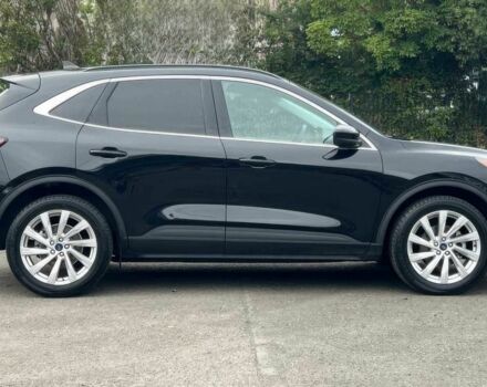 Черный Форд Эскейп, объемом двигателя 2 л и пробегом 27 тыс. км за 17900 $, фото 2 на Automoto.ua