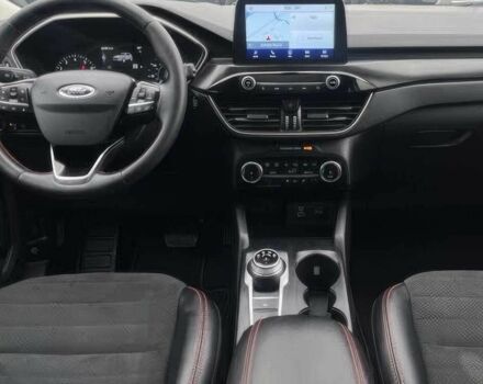 Черный Форд Эскейп, объемом двигателя 2 л и пробегом 19 тыс. км за 12400 $, фото 6 на Automoto.ua