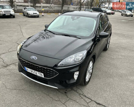 Черный Форд Эскейп, объемом двигателя 2 л и пробегом 41 тыс. км за 20800 $, фото 10 на Automoto.ua