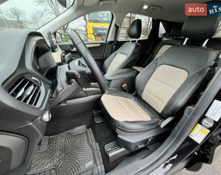 Черный Форд Эскейп, объемом двигателя 2 л и пробегом 42 тыс. км за 20000 $, фото 48 на Automoto.ua