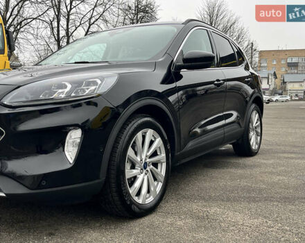 Черный Форд Эскейп, объемом двигателя 2 л и пробегом 42 тыс. км за 20000 $, фото 14 на Automoto.ua