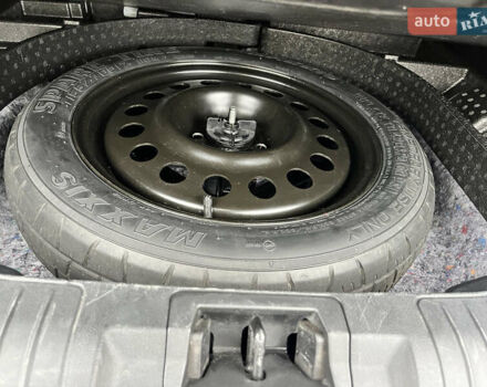 Черный Форд Эскейп, объемом двигателя 2 л и пробегом 42 тыс. км за 20000 $, фото 76 на Automoto.ua