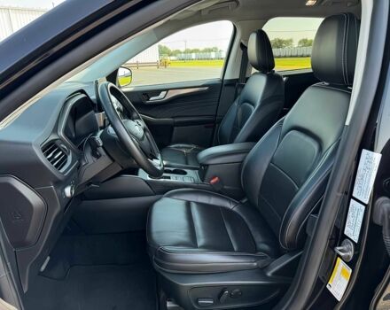 Чорний Форд Ескейп, об'ємом двигуна 2 л та пробігом 18 тис. км за 17350 $, фото 8 на Automoto.ua