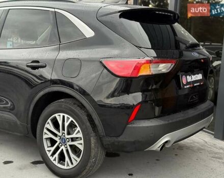 Черный Форд Эскейп, объемом двигателя 0 л и пробегом 52 тыс. км за 17900 $, фото 6 на Automoto.ua