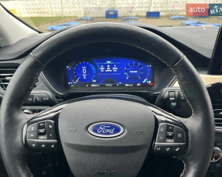 Черный Форд Эскейп, объемом двигателя 2 л и пробегом 42 тыс. км за 20000 $, фото 42 на Automoto.ua