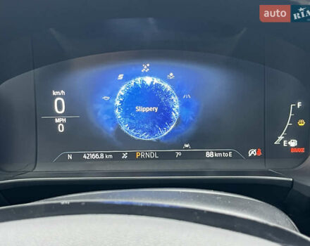 Черный Форд Эскейп, объемом двигателя 2 л и пробегом 42 тыс. км за 20000 $, фото 59 на Automoto.ua