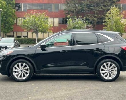 Черный Форд Эскейп, объемом двигателя 2 л и пробегом 27 тыс. км за 17900 $, фото 5 на Automoto.ua