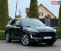 Черный Форд Эскейп, объемом двигателя 2 л и пробегом 42 тыс. км за 17900 $, фото 1 на Automoto.ua