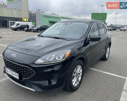 Чорний Форд Ескейп, об'ємом двигуна 1.5 л та пробігом 106 тис. км за 17999 $, фото 1 на Automoto.ua